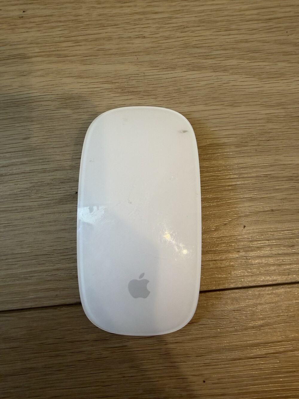 Apple Magic Mouse 2 A1657 Wireless Bluetooth Rechargeable Multi-Touch